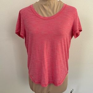 Lululemon pink scoop neck Tee Shirt